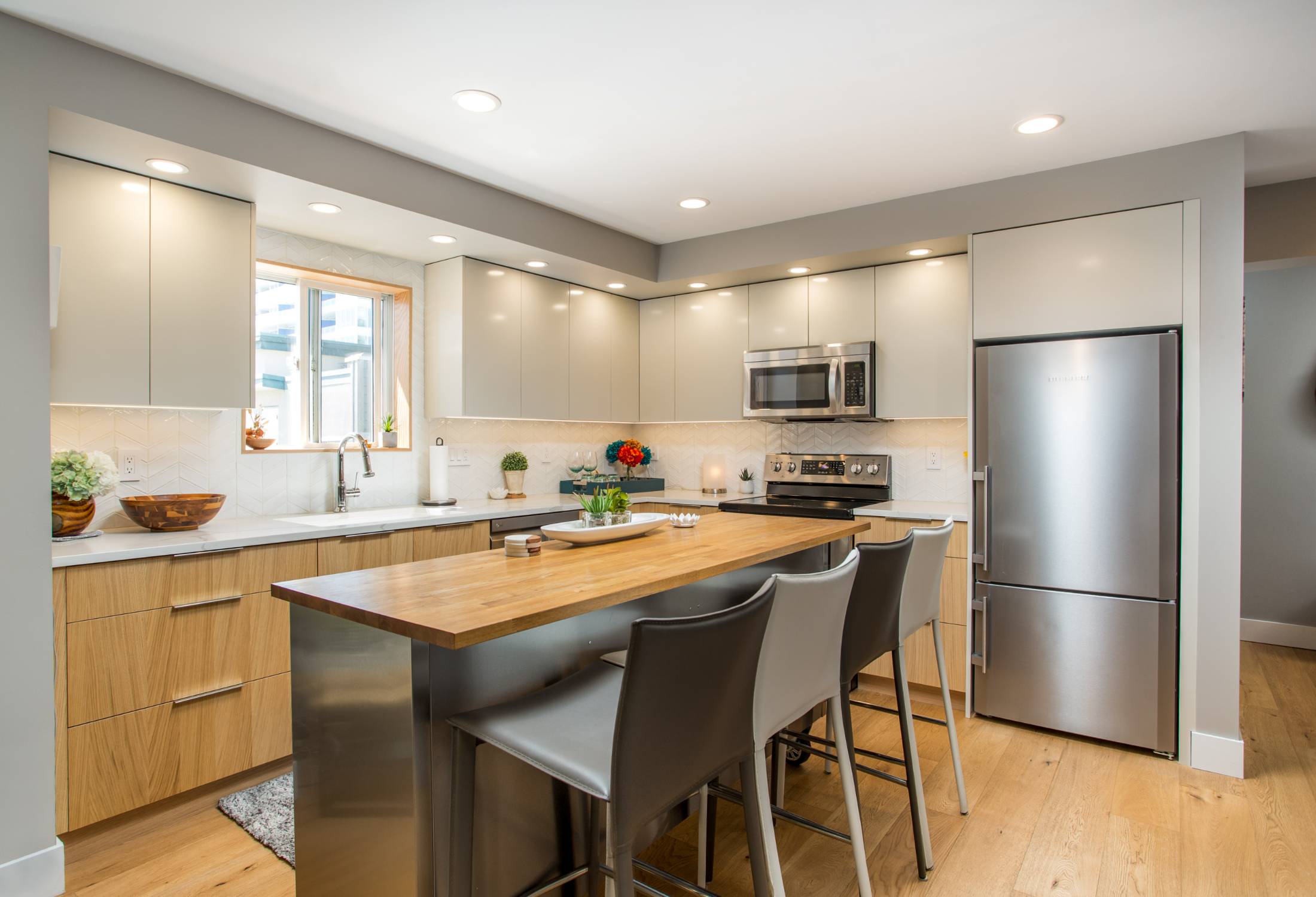 KITCHENS.BY.DESIGN.W.ESPLANADE 1