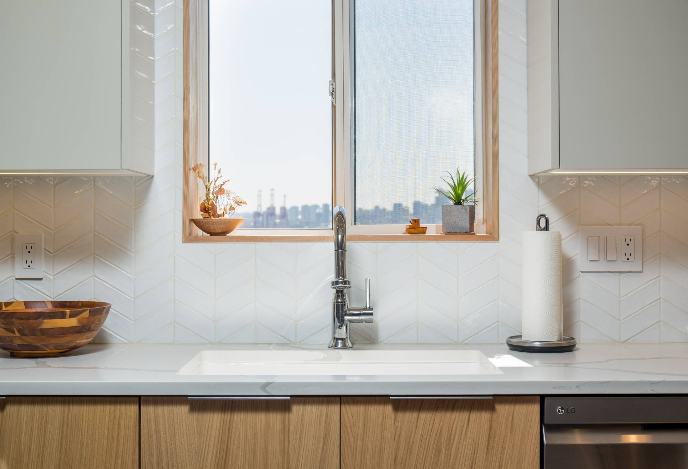 KITCHENS.BY.DESIGN.W.ESPLANADE 6